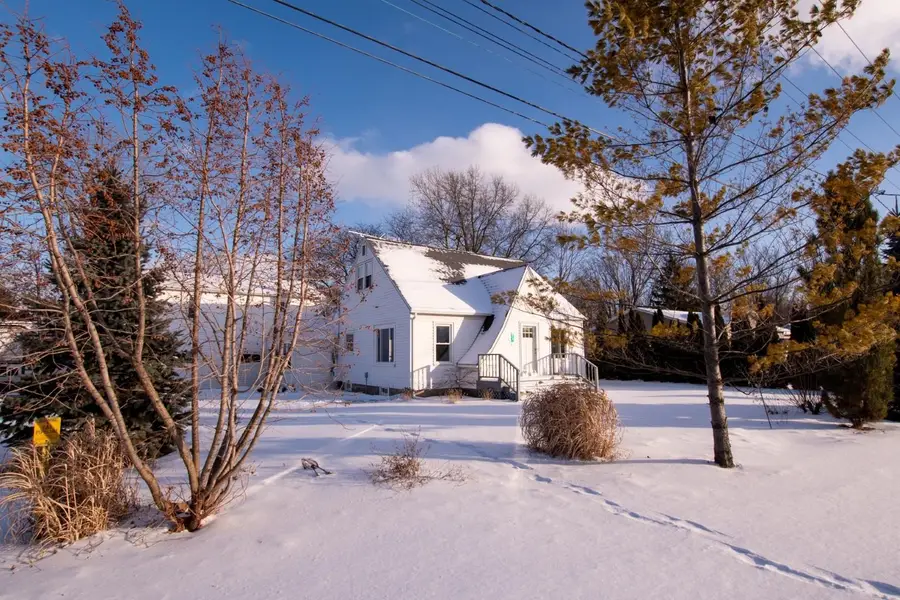 316 State Park Drive, Bay City, MI 48706 - #3