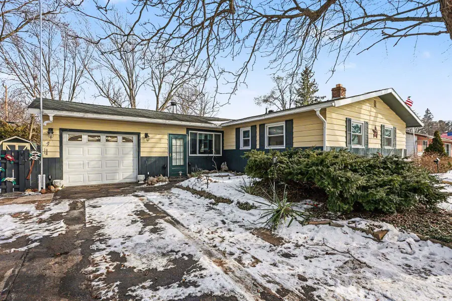 4010 E St Andrews Road, Midland, MI 48642 - #3