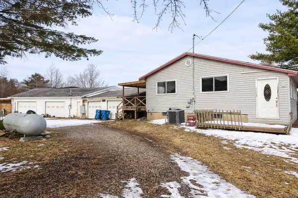 6819 N Flock Road, Beaverton, MI 48612