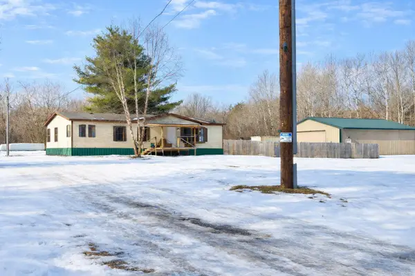 6807 N Neiner Road, Beaverton, MI 48612