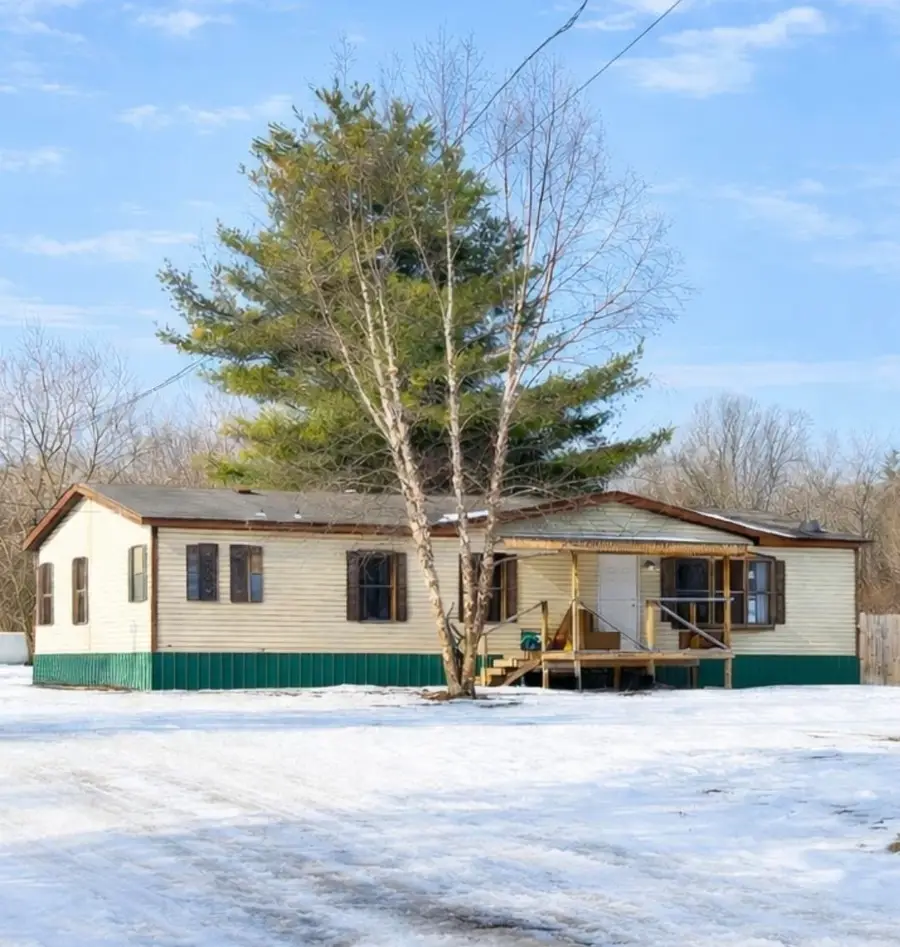 6807 N Neiner Road, Beaverton, MI 48612 - #2