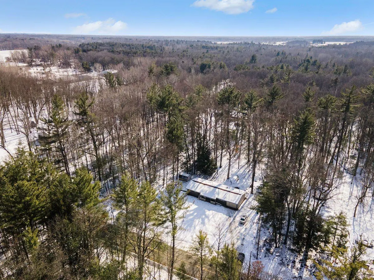 848 E Wheeler Road, Midland, MI 48640 - #1