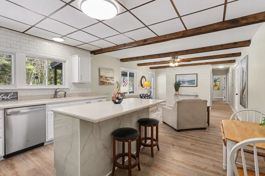 848 E Wheeler Road, Midland, MI 48640 - #3