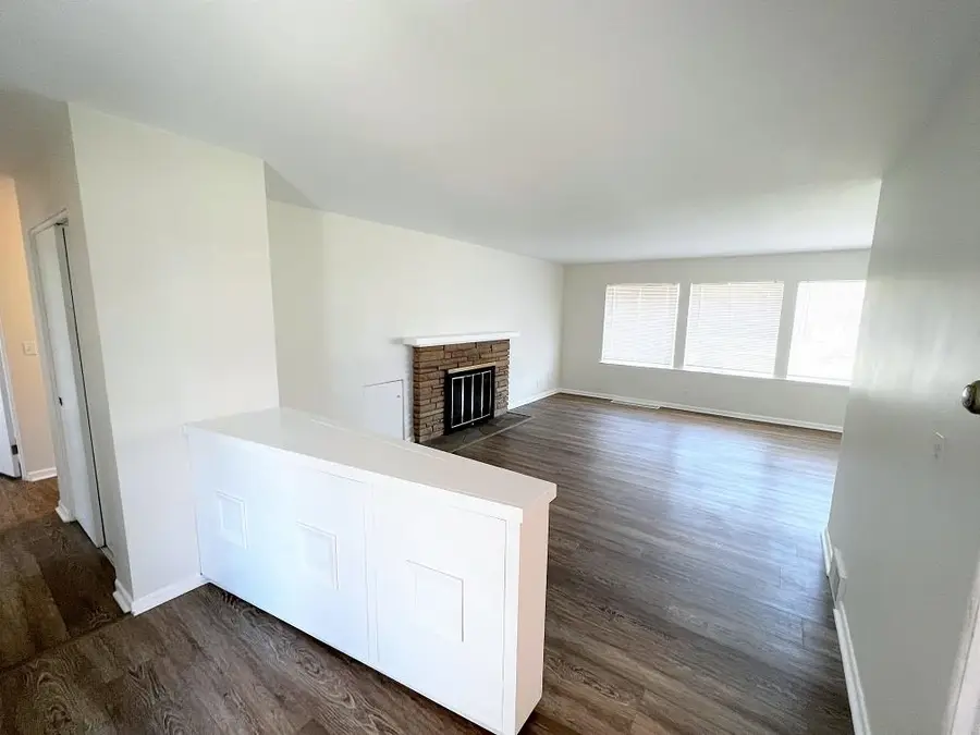 4504 Chatham Drive, Midland, MI 48642 - #2