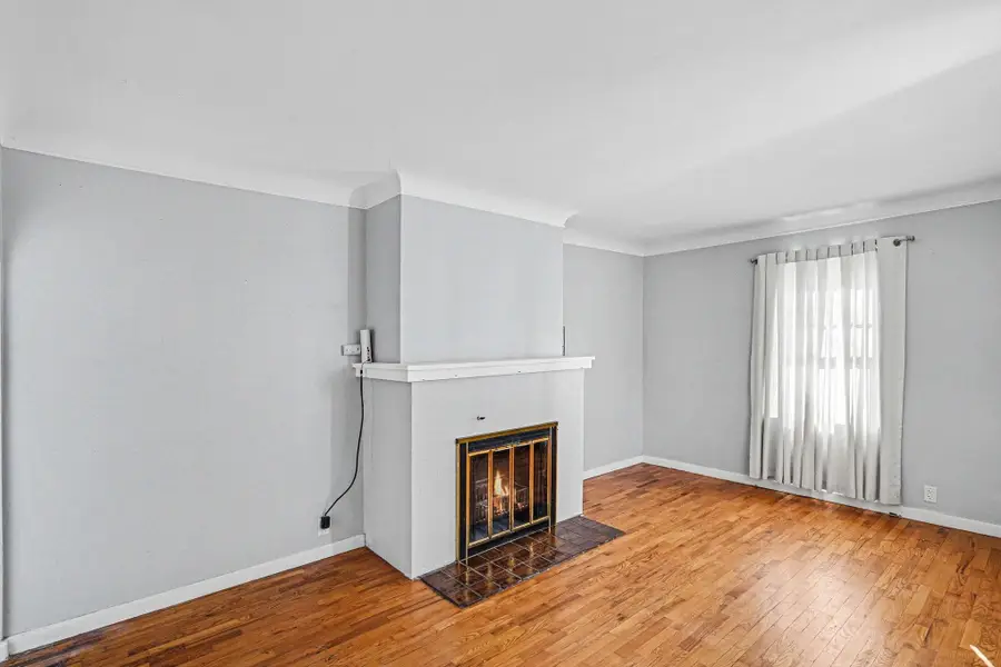 2216 McEwan Street, Saginaw, MI 48602 - #3