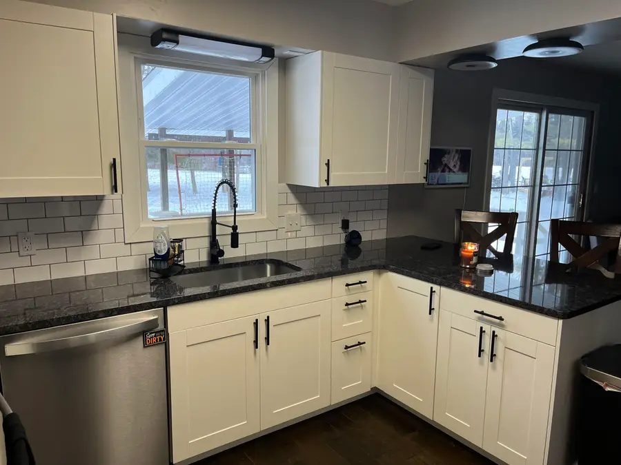 1975 E Country Creek Drive, Midland, MI 48640 - #3