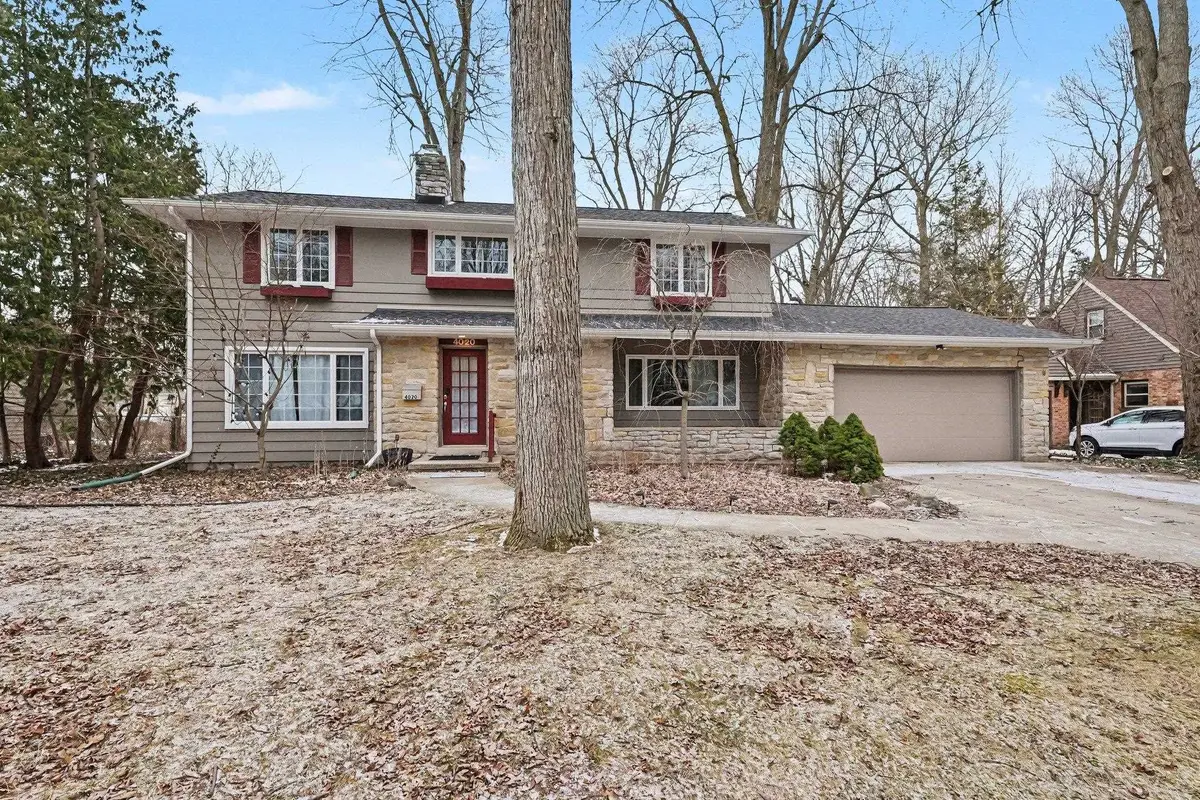 4020 Oak Court, Midland, MI 48642 - #1