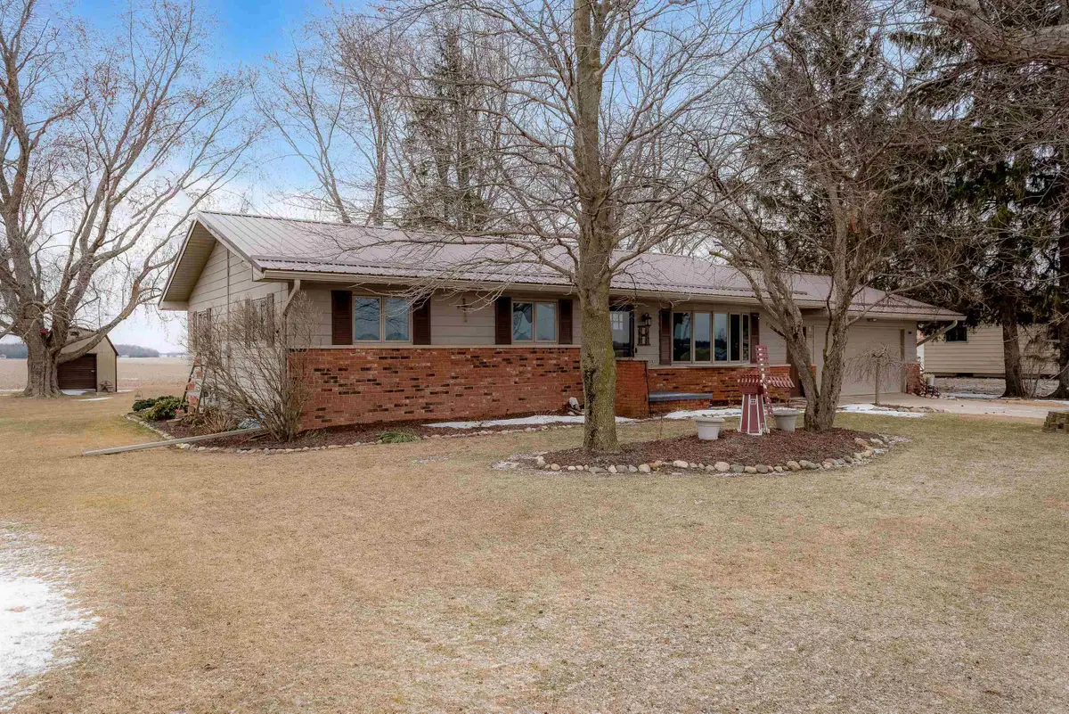 2285 S Poseyville Road, Midland, MI 48640 - #1