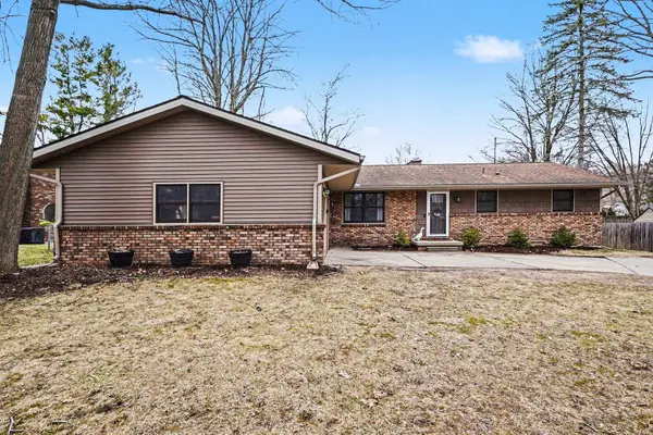 3705 Sweetbrier Terrace, Midland, MI 48642