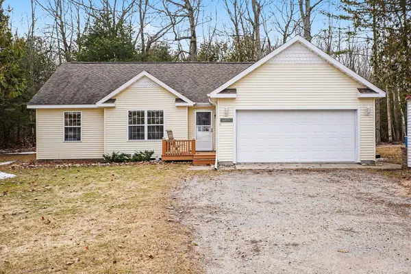 6655 Woodlea Road, Oscoda, MI 48750