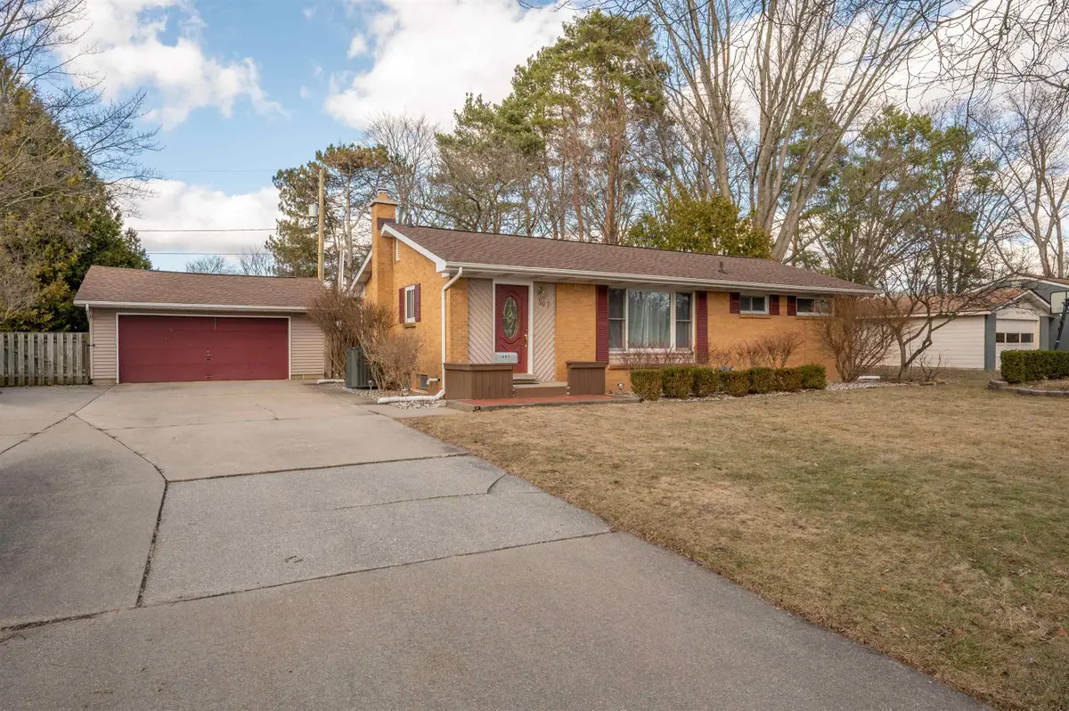 307 Buchanan Street, Midland, MI 48642 - #1