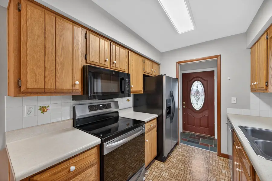 307 Buchanan Street, Midland, MI 48642 - #3