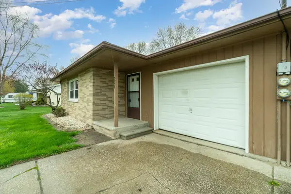 3230 Pasadena Place, Saginaw, MI 48603