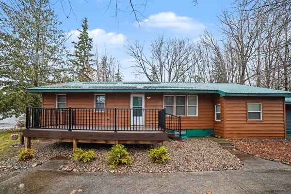 441 Hillcrest Drive, Lake, MI 48632