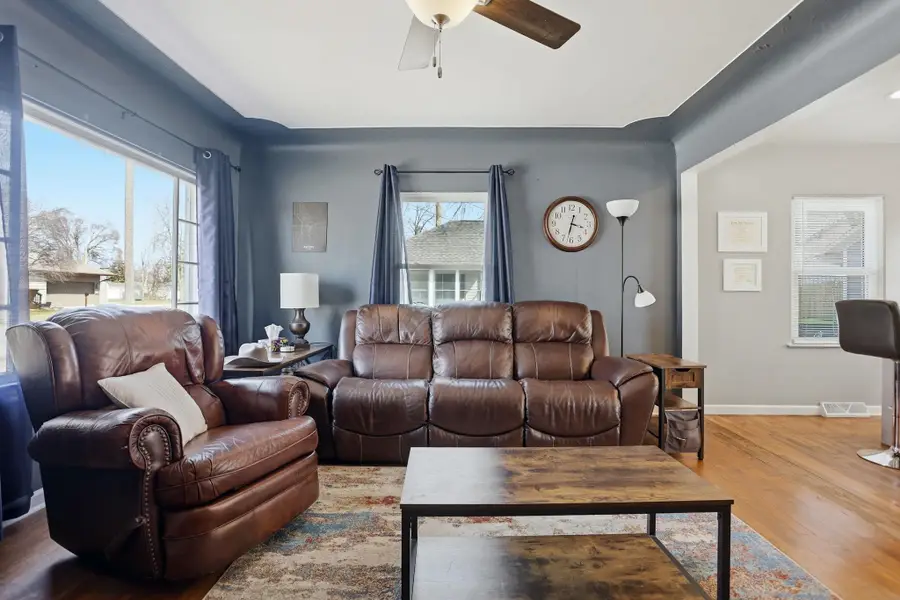 309 W Benjamin Street, Linwood, MI 48634 - #3