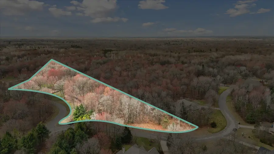 2220 Mockingbird Lane, Midland, MI 48640 - #2