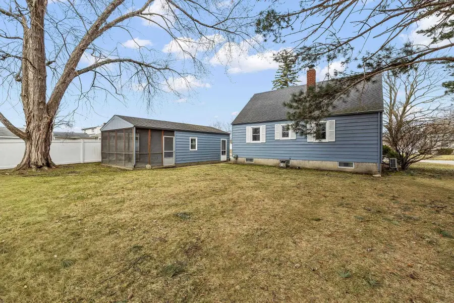 211 Church Street, Auburn, MI 48611 - #2