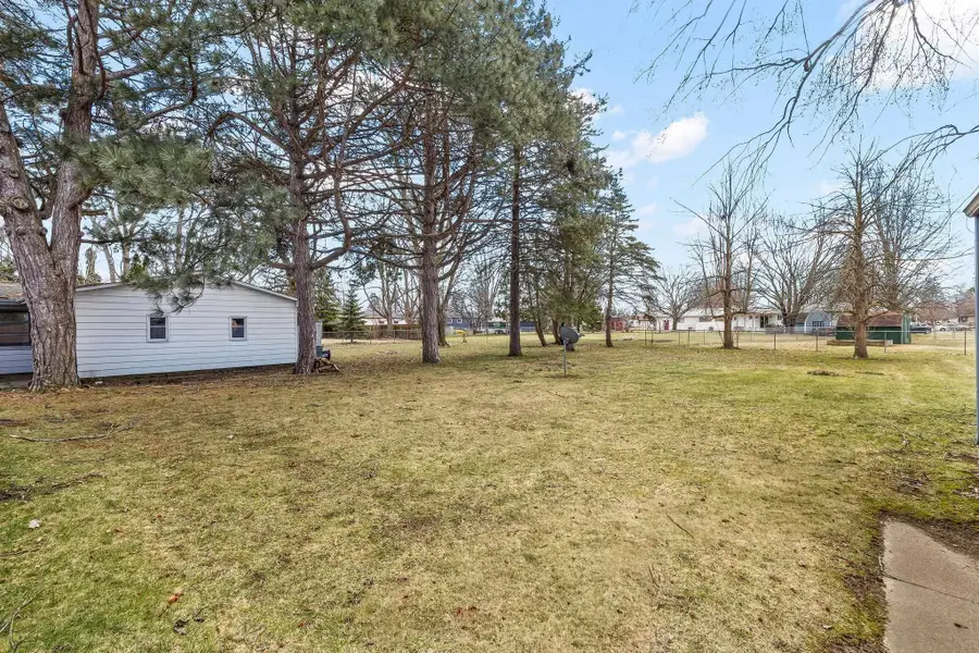 211 Church Street, Auburn, MI 48611 - #3