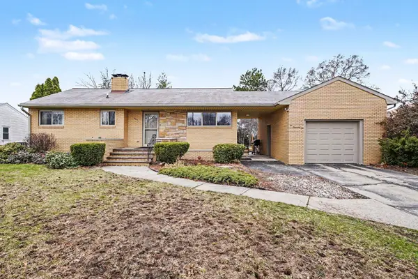 2002 S Farragut Street, Bay City, MI 48708