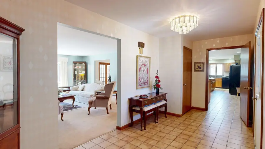 2101 Ramble Lane, Midland, MI 48640 - #3