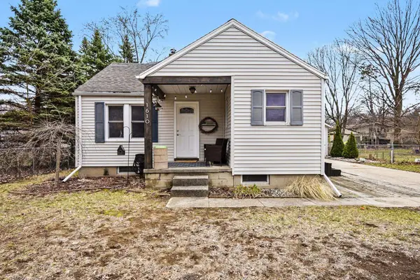 1610 Iowa St Street, Midland, MI 48642