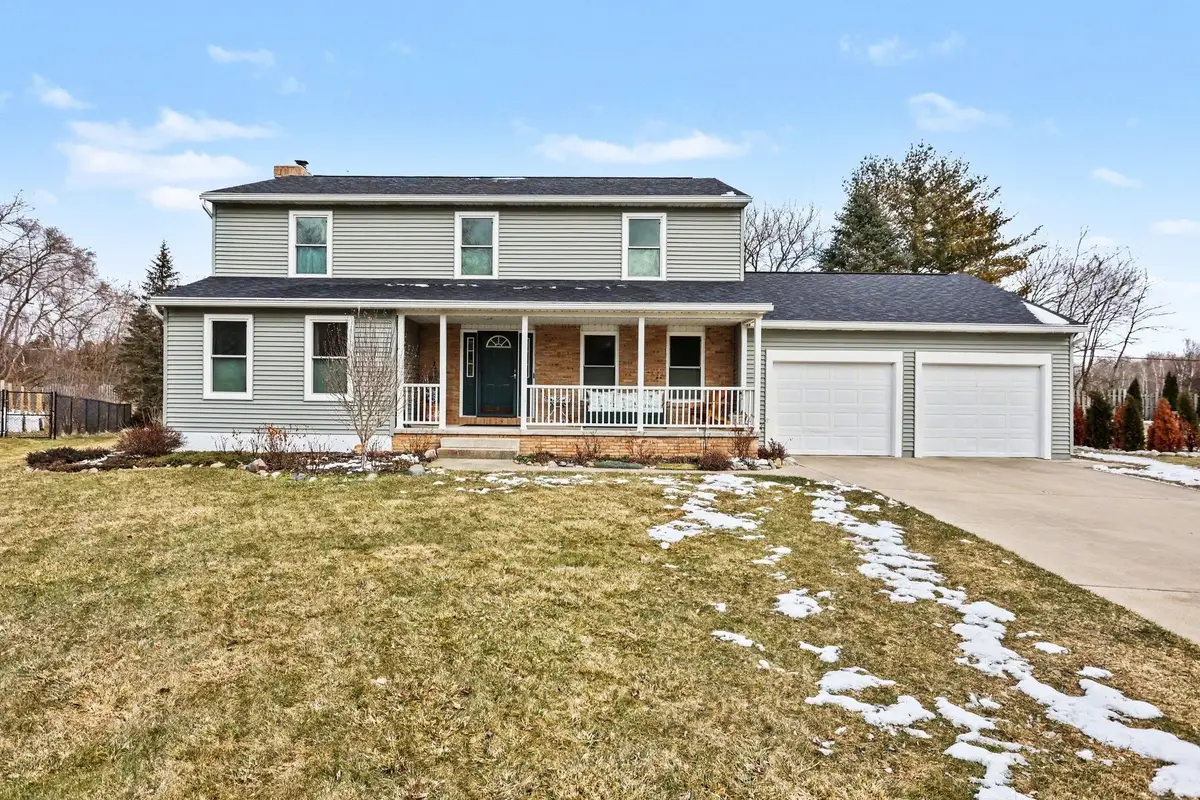 3214 Mount Vernon Dr Road, Midland, MI 48642 - #1