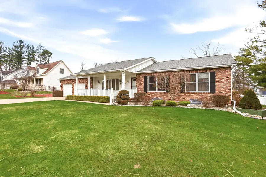 353 Colorado Ridge, Hemlock, MI 48626 - #2