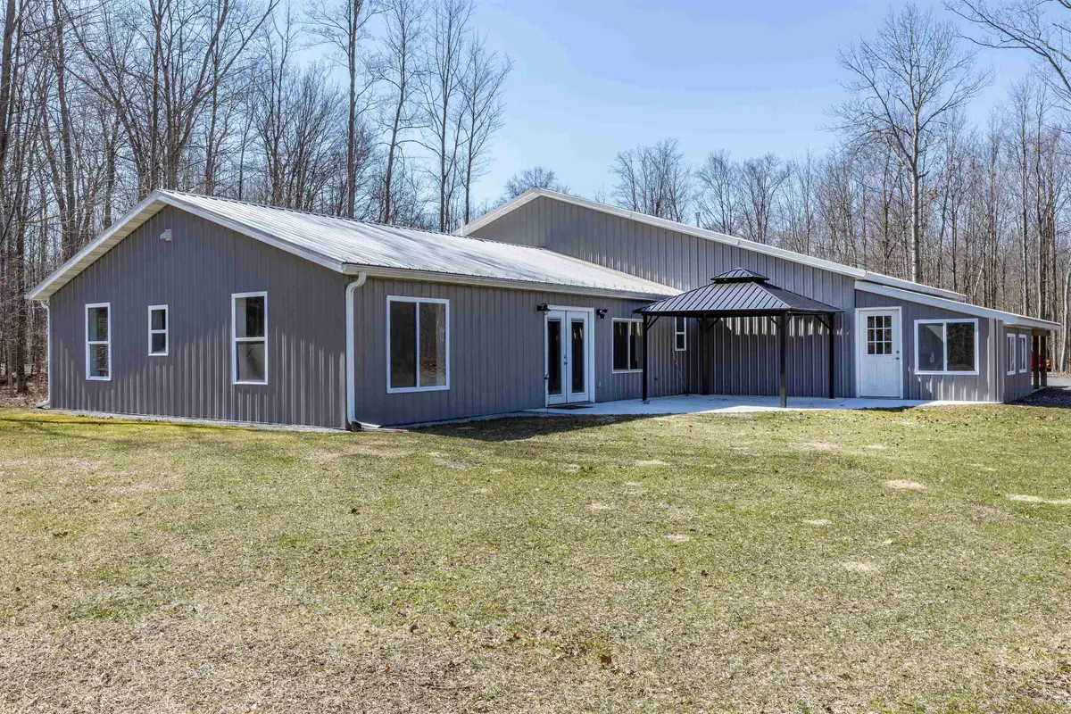 3755 E Jack Court, Midland, MI 48642 - #1