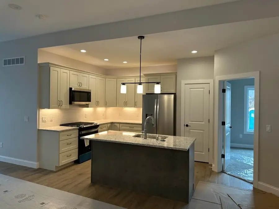 5407 W Westridge Street, Midland, MI 48640 - #3