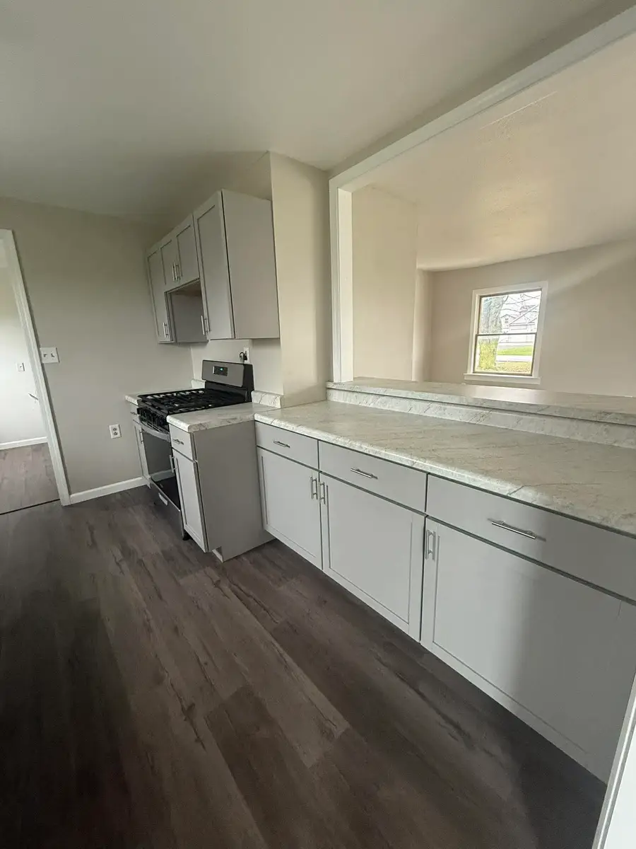 1442 S 11 Mile Road, Auburn, MI 48611 - #3