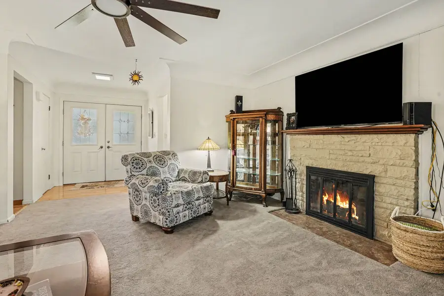 7680 Hillshire Court, Saginaw, MI 48609 - #3