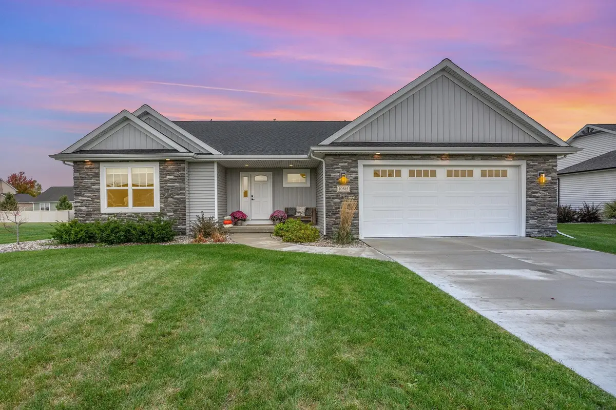 10585 Prairie View Court, Freeland, MI 48623 - #1