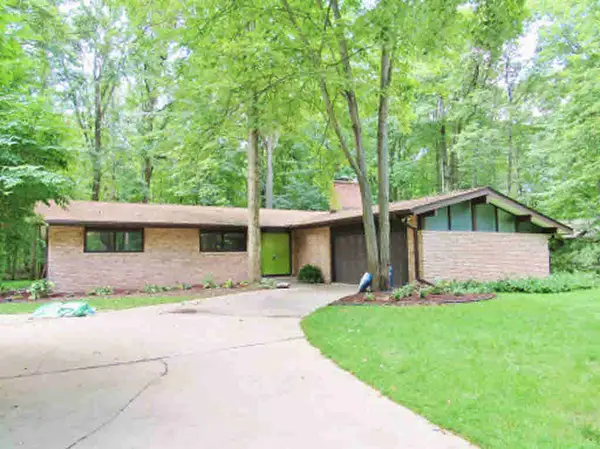 4113 Moorland Drive, Midland, MI 48640