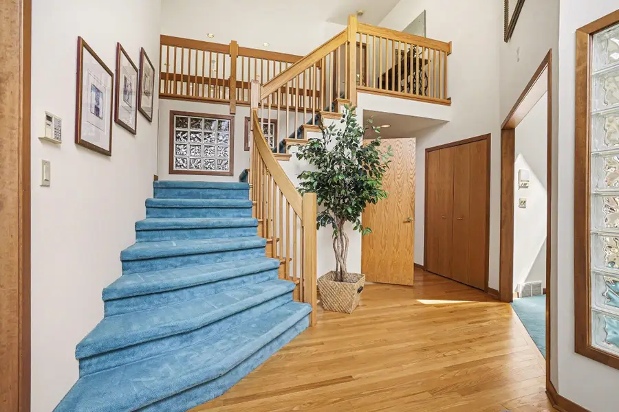 6112 Courtside, Midland, MI 48642 - #2