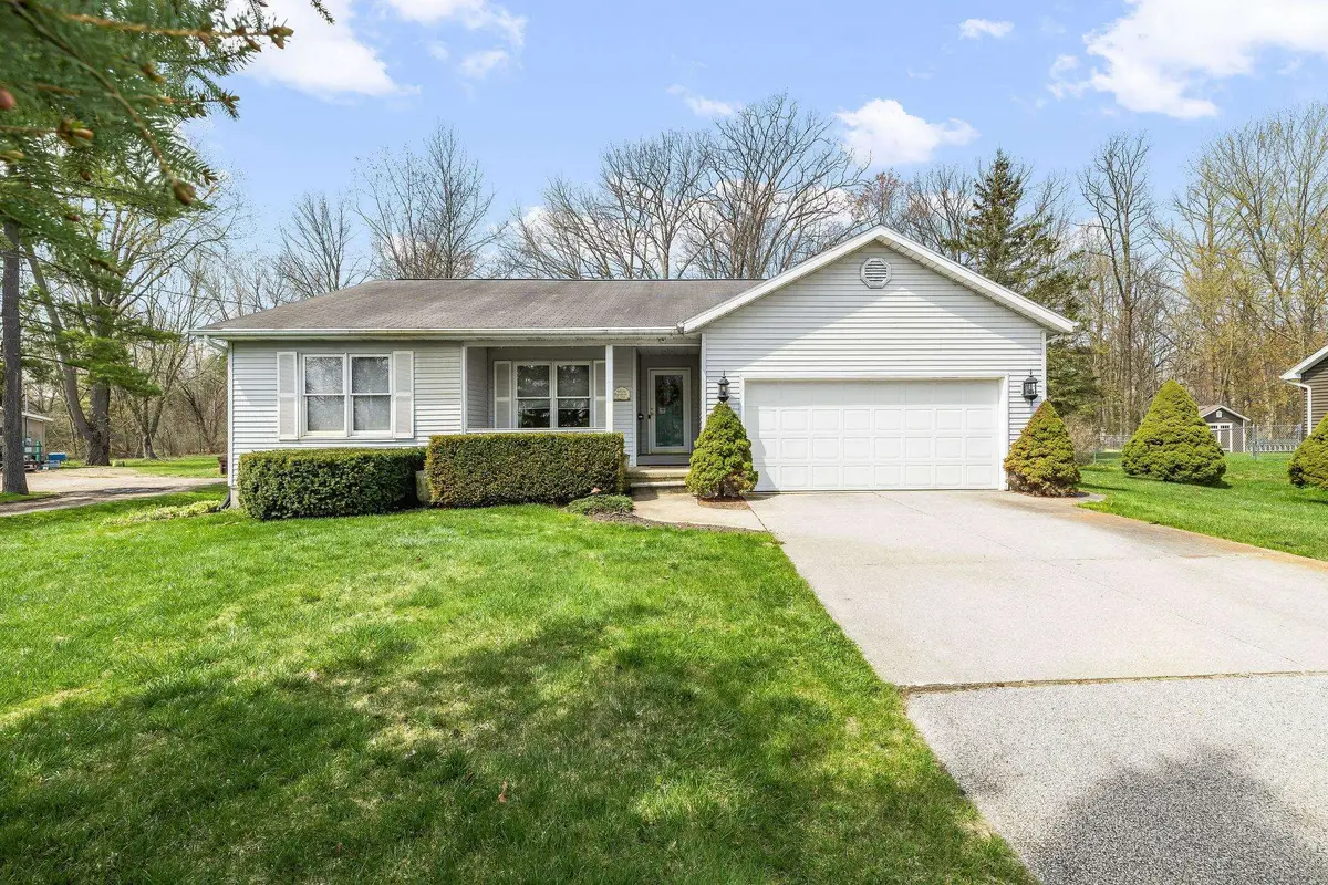 128 S Westlawn Drive, Midland, MI 48640 - #1