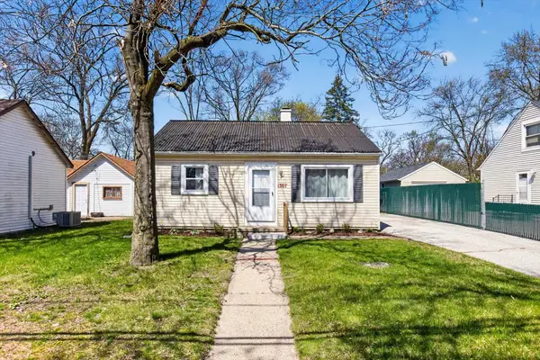 1307 E Haley Road, Midland, MI 48642