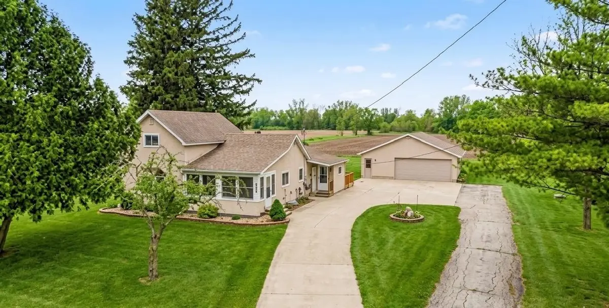 1758 S River Road, Saginaw, MI 48609 - #1