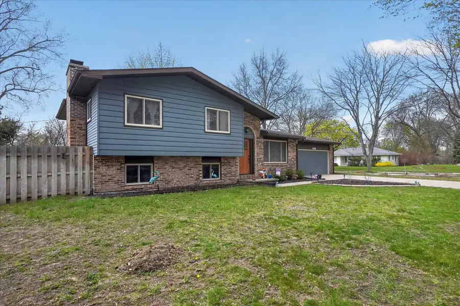 2601 Wood Court, Midland, MI 48642 - #3