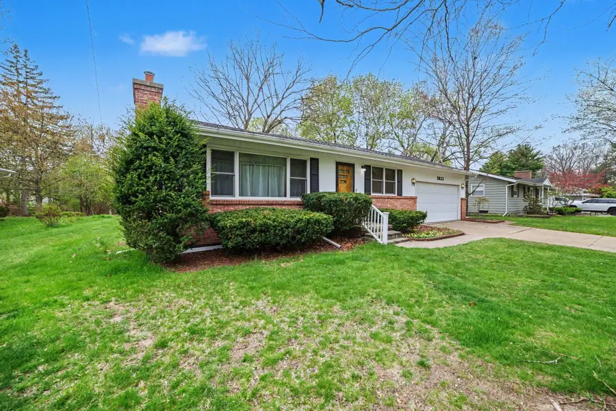 5823 Leeway Drive, Midland, MI 48640 - #3