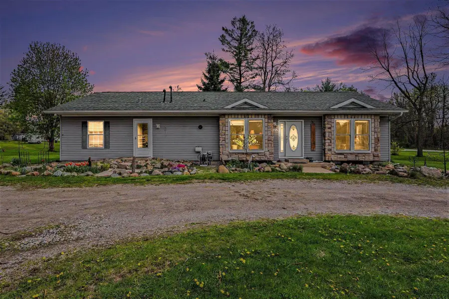 795 E Chippewa River Road, Midland, MI 48640 - #3