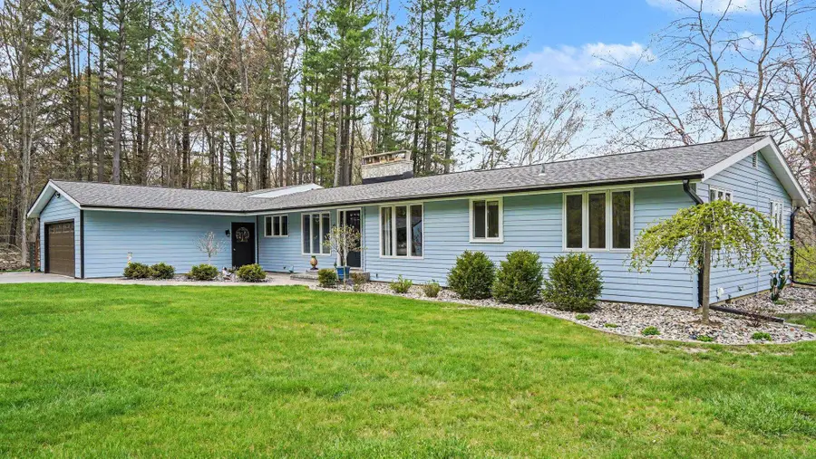 1607 E Putnam Drive, Midland, MI 48640 - #2