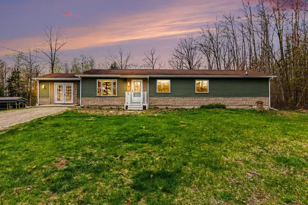 1015 N Shaw Road, Gladwin, MI 48624