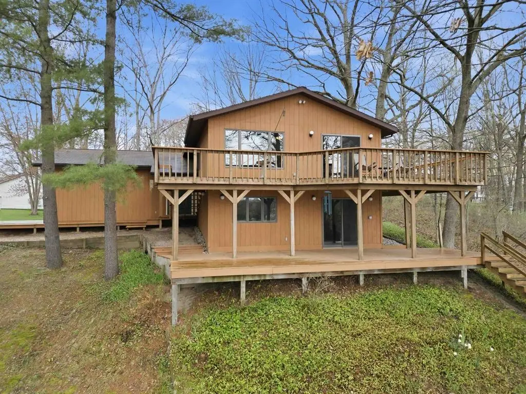 5092 N Lake Sanford Road, Sanford, MI 48657 - #1