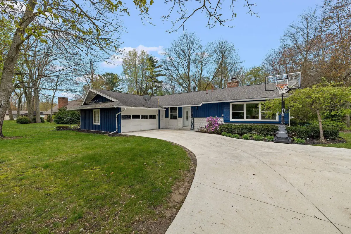 5619 Evergreen Street, Midland, MI 48642 - #1
