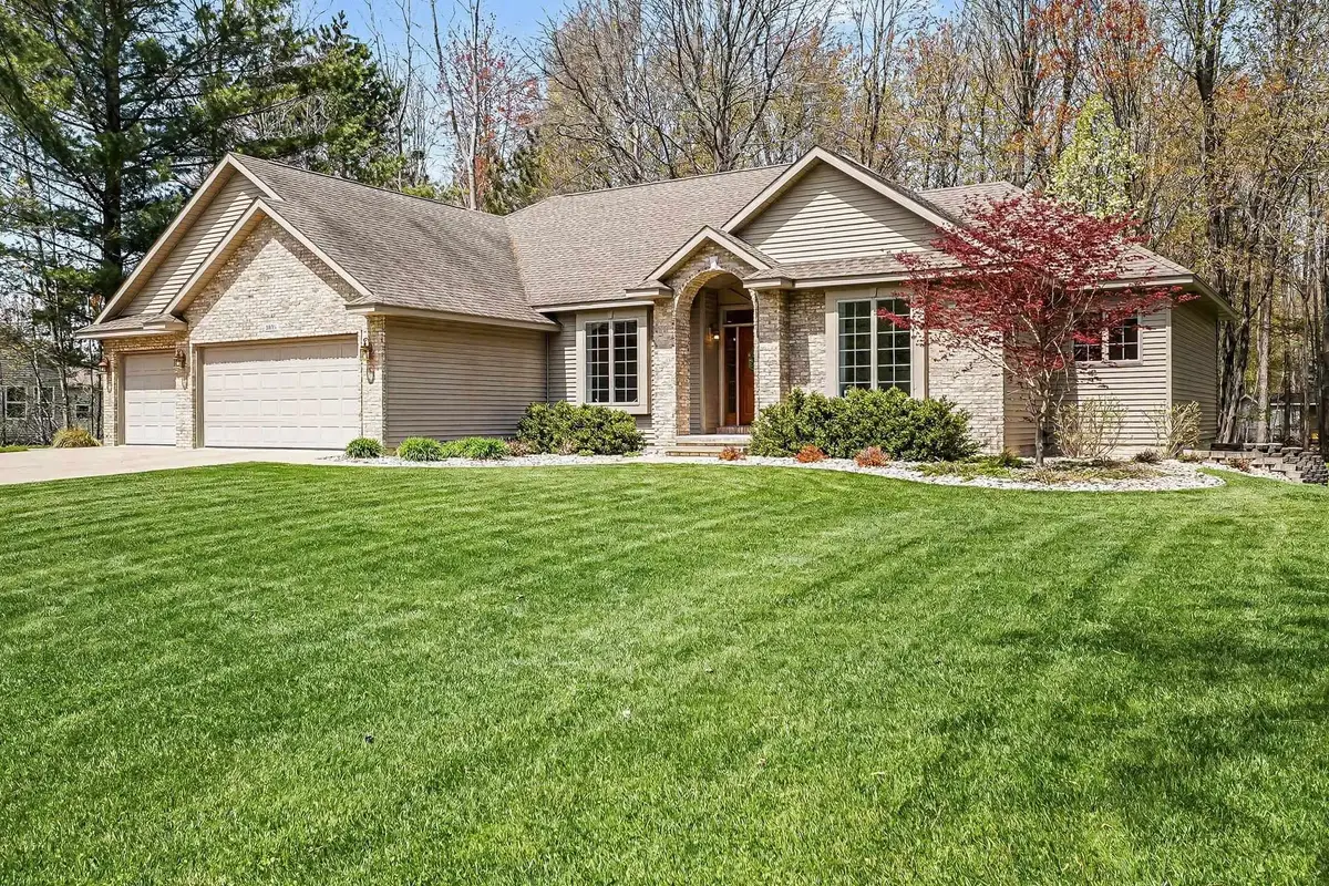 3895 E Letts Road, Midland, MI 48642 - #1