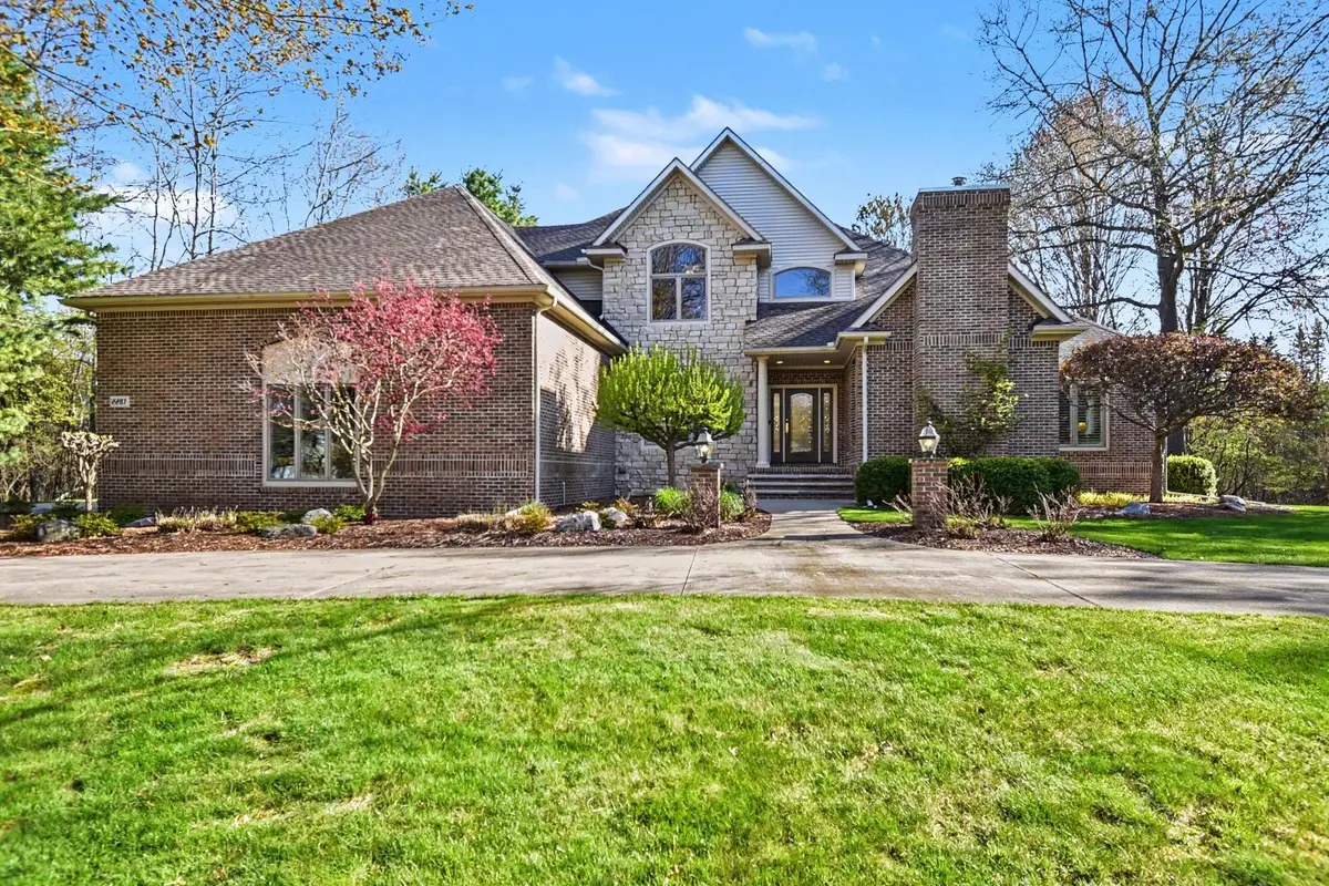 2287 E Mockingbird Lane, Midland, MI 48642 - #1