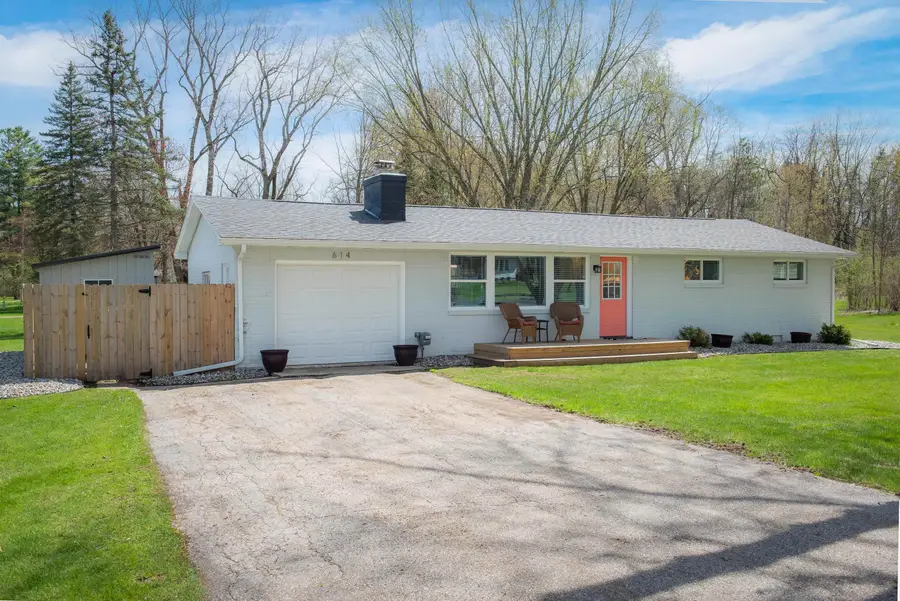 614 Sandow Road, Midland, MI 48640 - #2