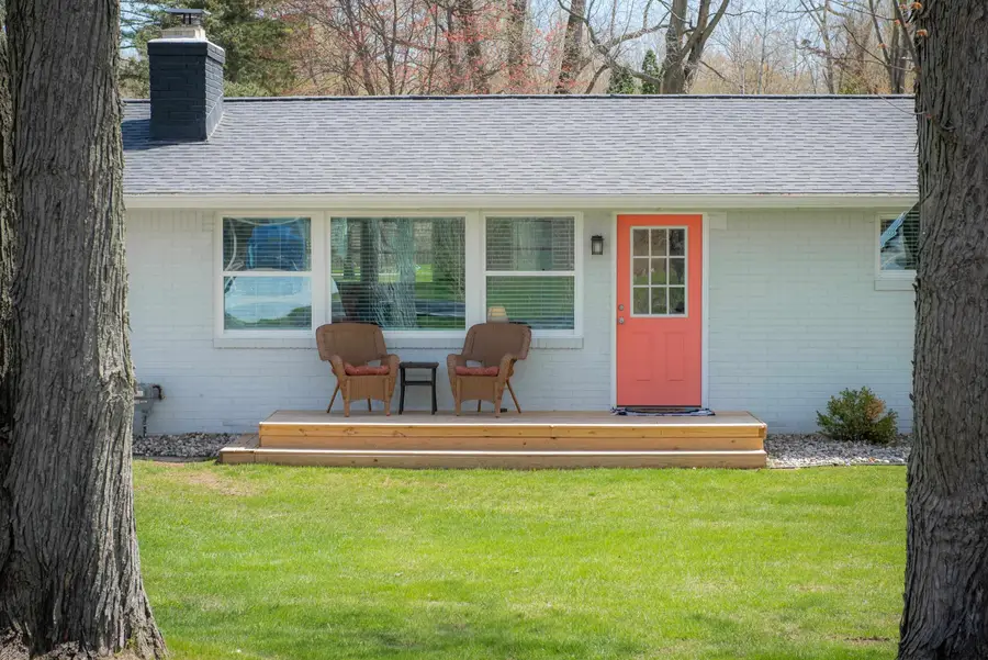 614 Sandow Road, Midland, MI 48640 - #3