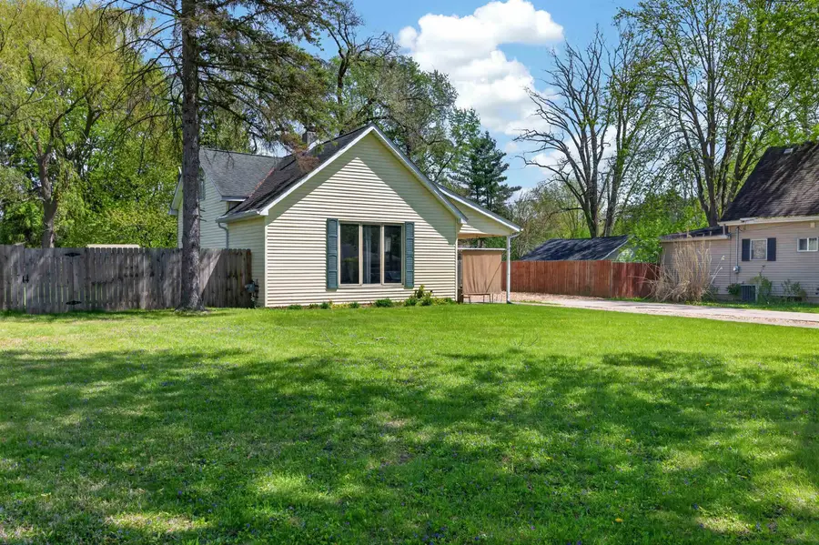 4404 Jefferson Avenue, Midland, MI 48640 - #2
