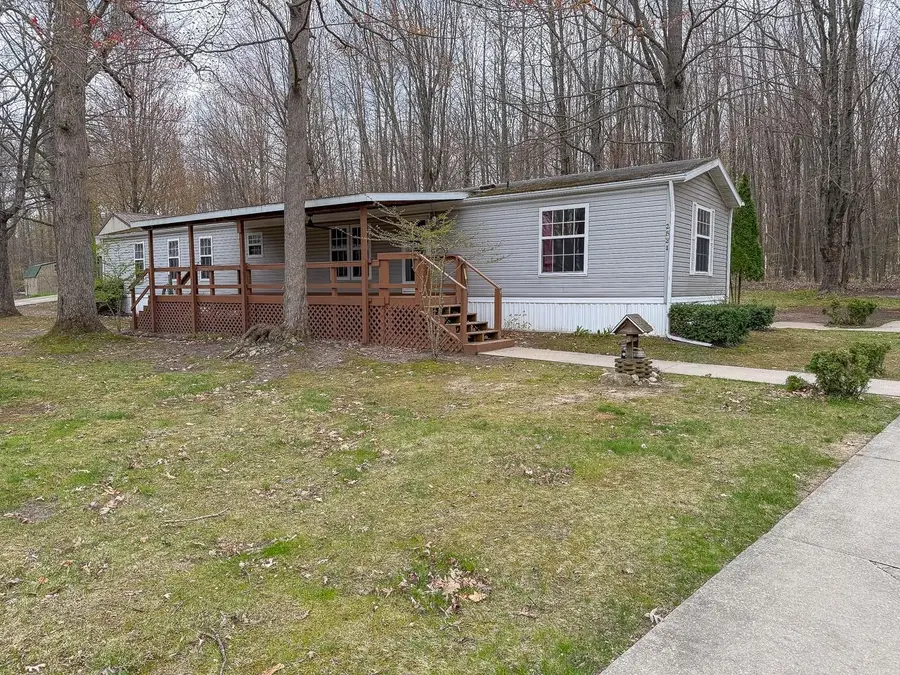 2531 Cherry Grove Avenue, Harrison, MI 48625 - #2